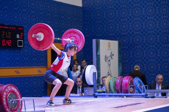 Azərbaycan ağır atletikası tarixində yeni rekord qeydə alındı - FOTOLAR